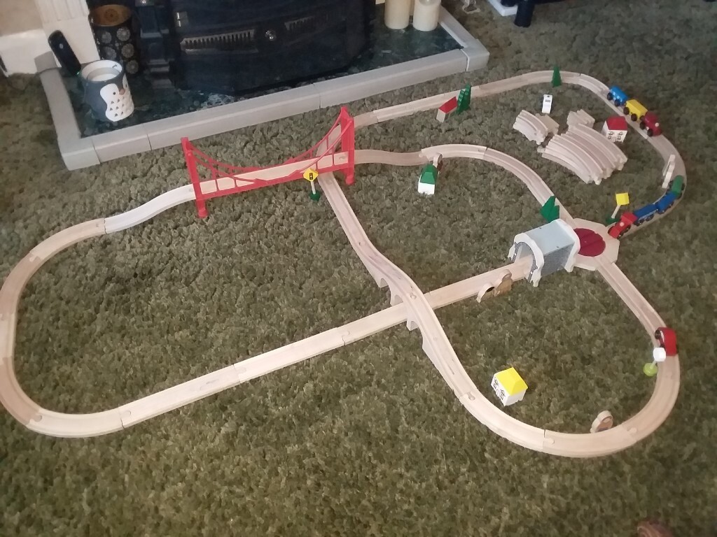 brio london train set